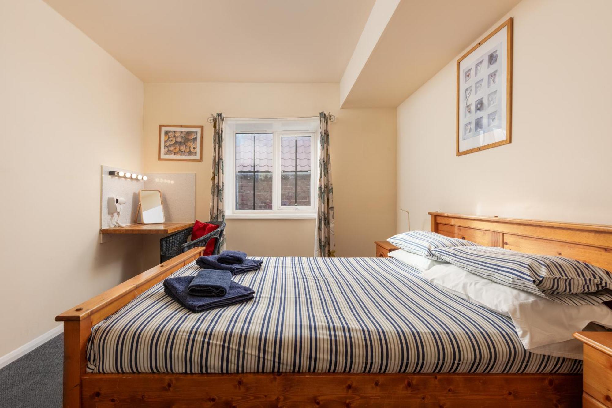 Discovery Accommodation Whitby Exterior photo