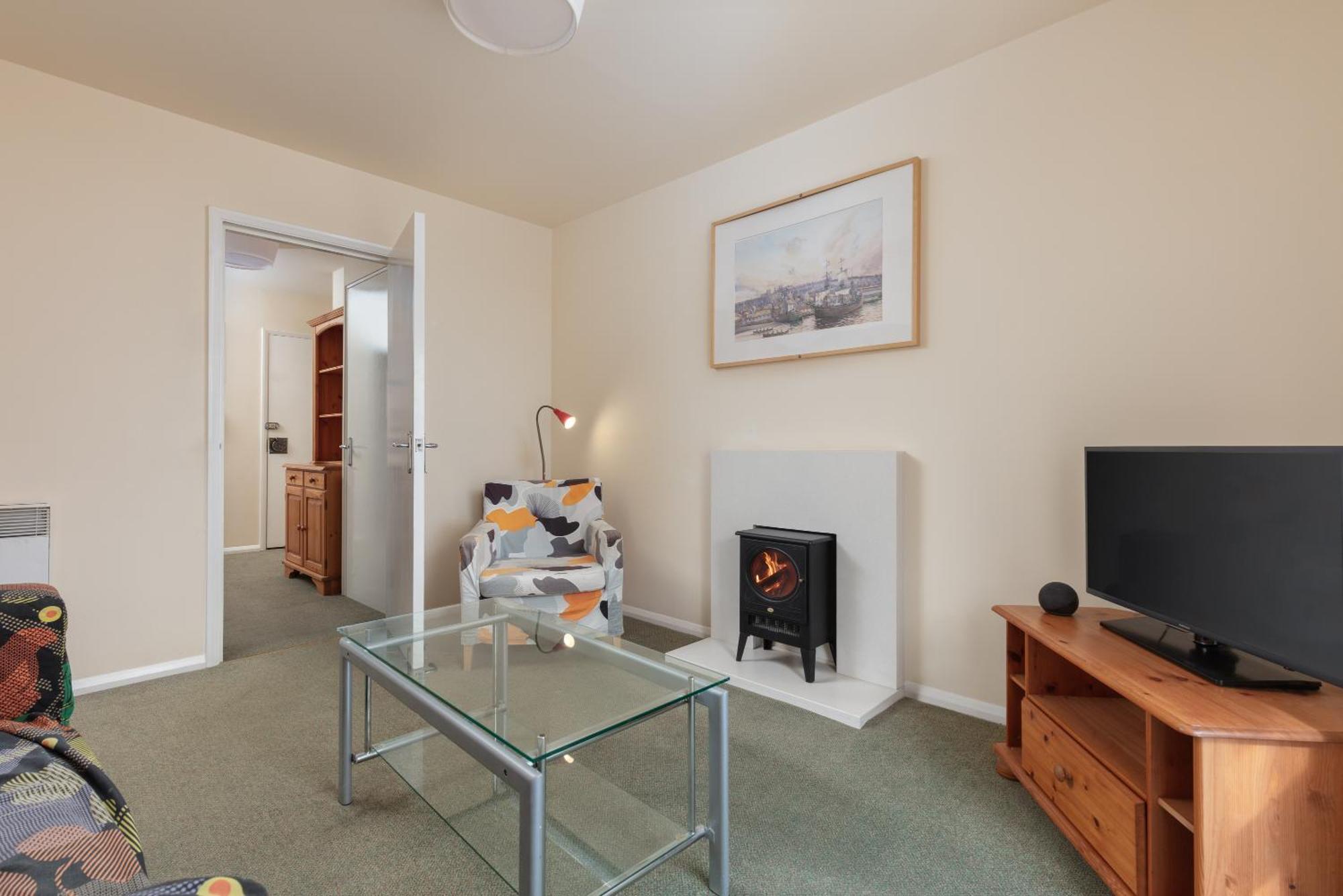 Discovery Accommodation Whitby Exterior photo