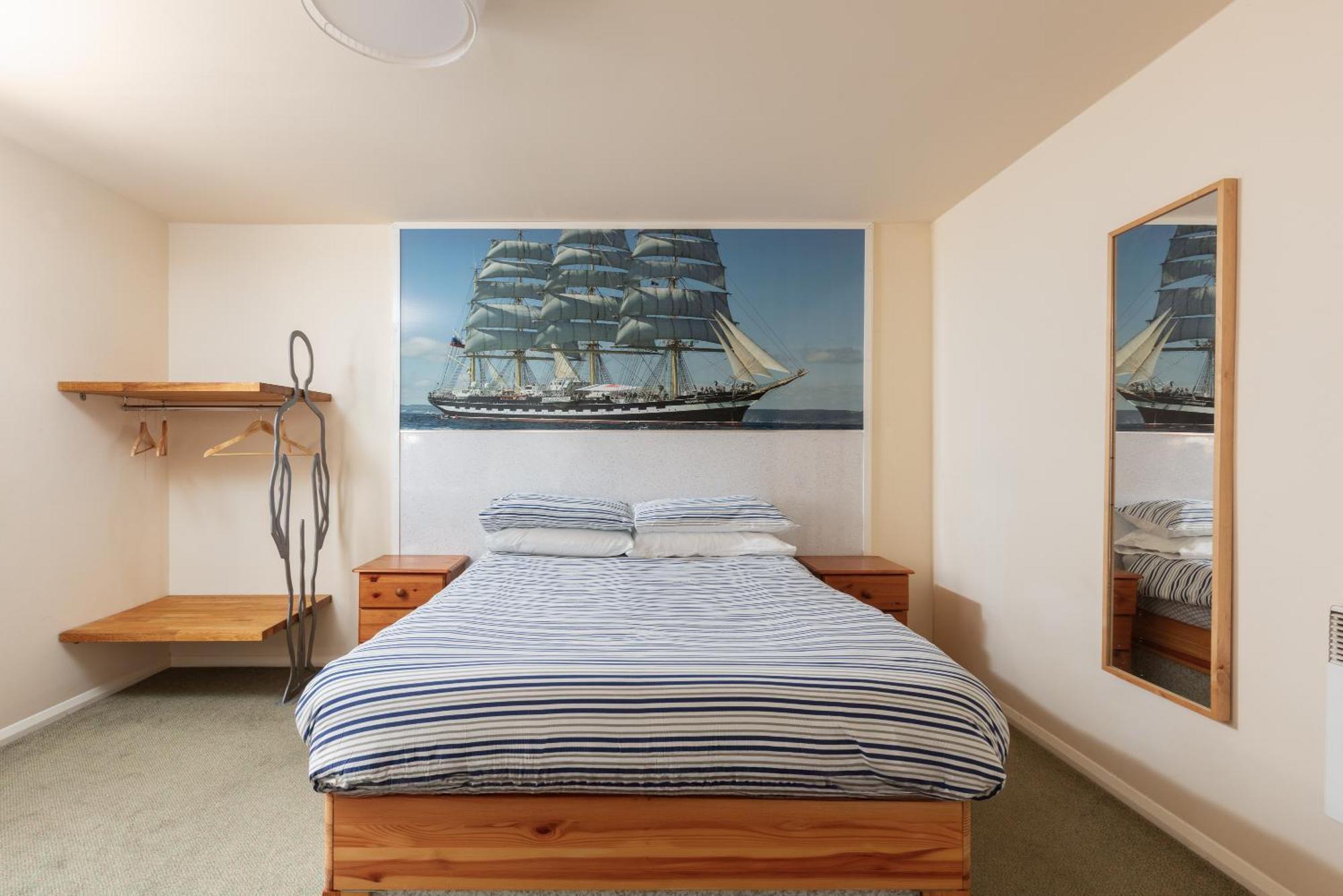 Discovery Accommodation Whitby Exterior photo