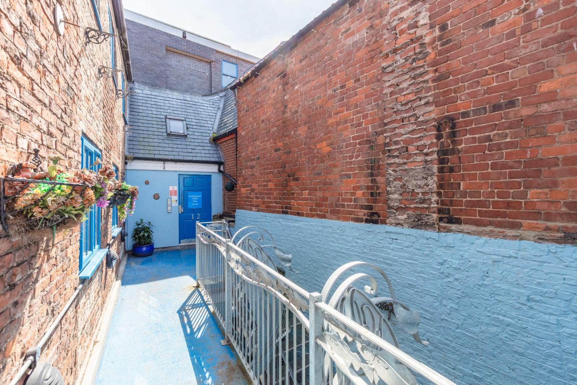 Discovery Accommodation Whitby Exterior photo