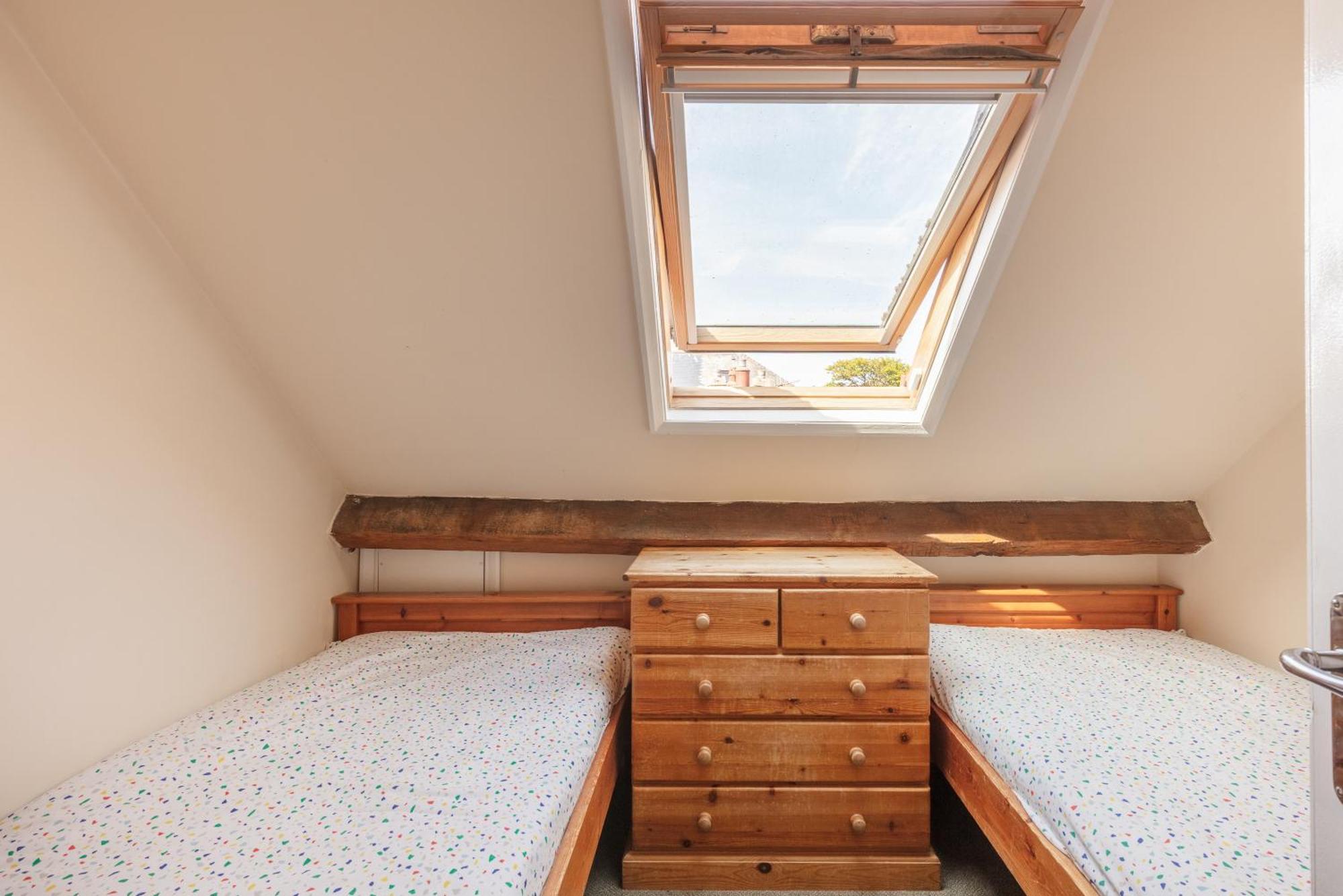 Discovery Accommodation Whitby Exterior photo